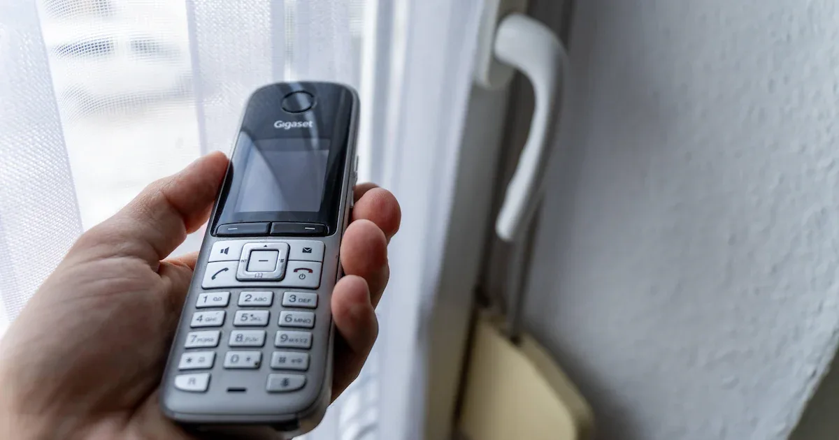 1,3 Millionen Festnetzanschlüsse vor dem Aus: So sparen Betroffene bis zu 27 Euro monatlich