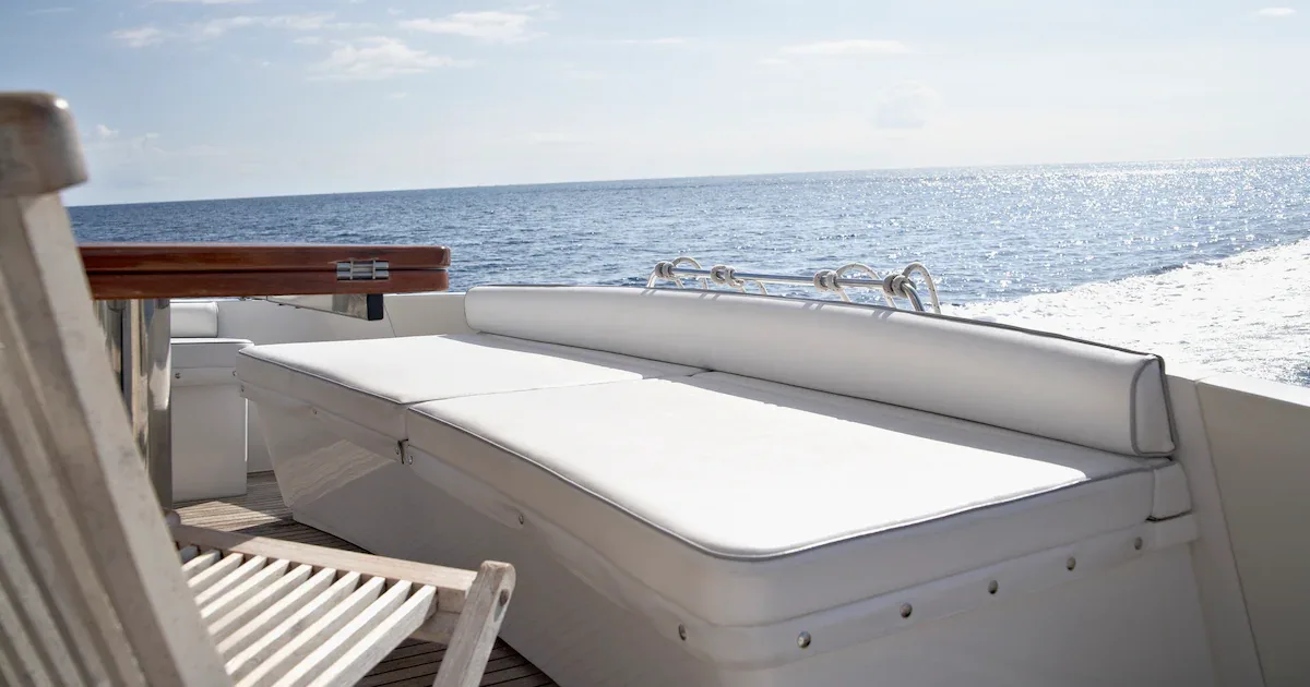 45-Meter-Superyacht in Apulien: Gianluca Vacchi legt mit „Genie Blu“ in Monopoli an