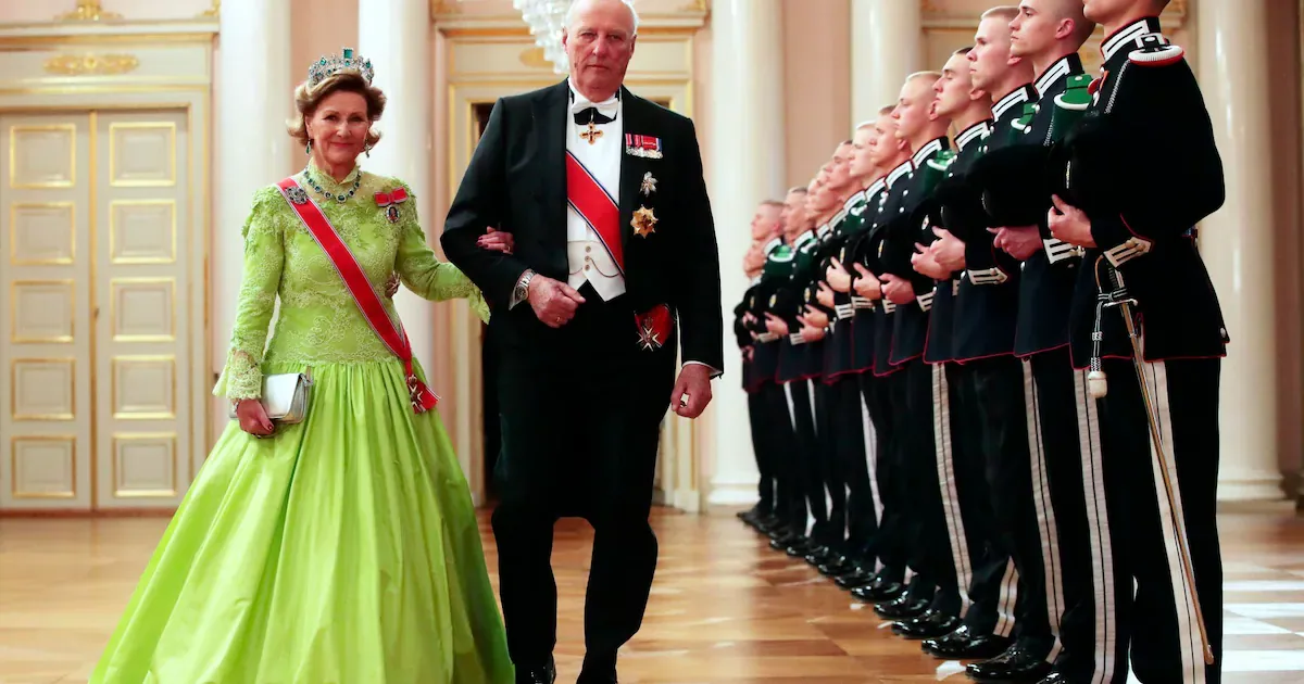 58. Hochzeitstag ohne Harald: Königin Sonja trauert nach 89 Lebensjahren um Norwegens Monarchen