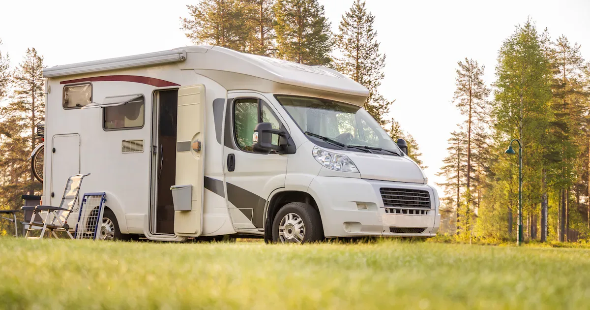 75.000 Neuzulassungen: Warum Camper trotz 30.000 Euro Aufpreis zum Wohnmobil greifen