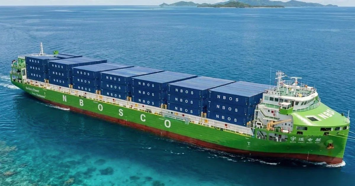 Batterie-Revolution auf See: Neues Containerschiff setzt auf austauschbare Akkus