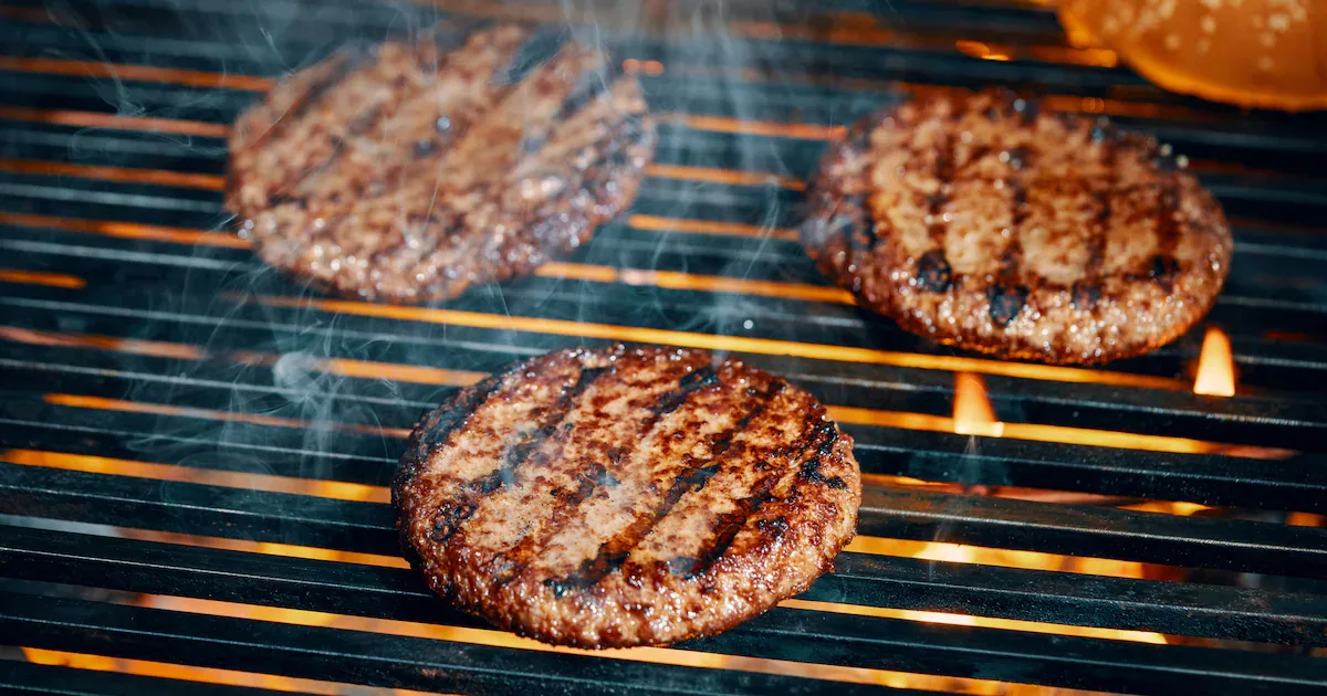 Burger grillen bei 180 bis 260 Grad: So gelingt das perfekte Patty