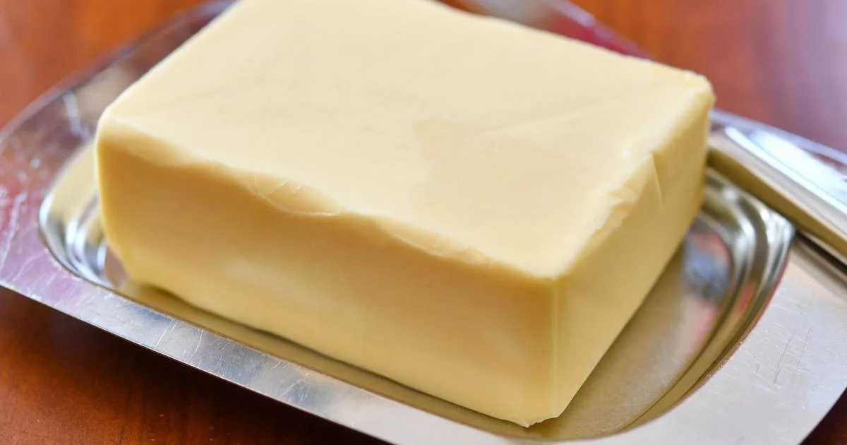 Butter-Preissturz: Warum die Preise fallen und Experten vor Qualitätsmängeln warnen