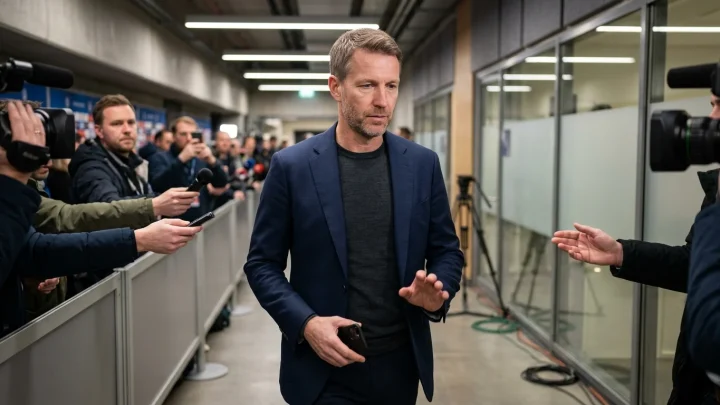 Markus Krösche mit Trainer Adi Hütter bei dessen Präsentation