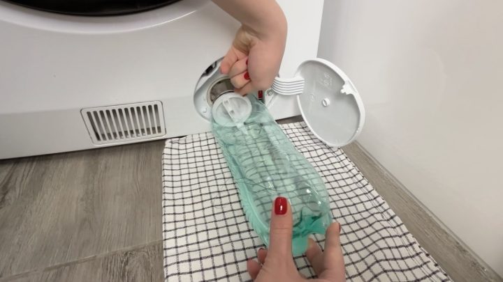 Warum eine einfache Plastikflasche Ihre Waschmaschine vor dem Totalschaden bewahrt