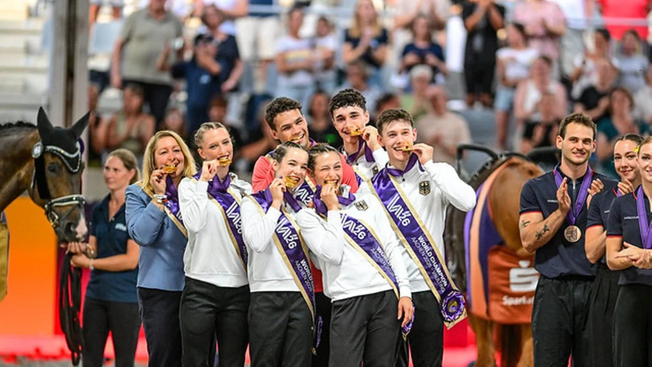 Deutsches Voltigier-Team dominiert die WM in Aachen mit Goldregen