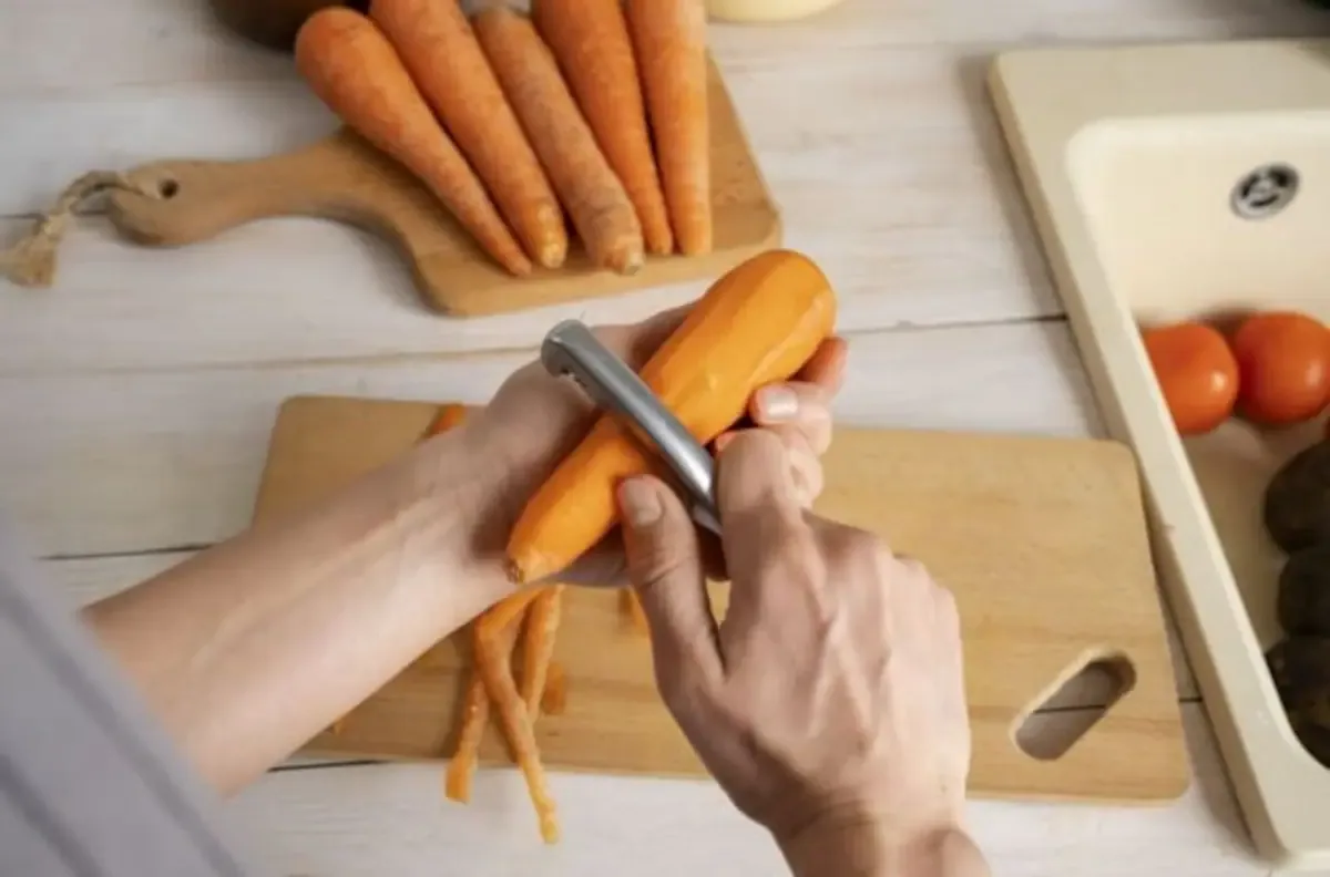 Esta mezcla puede utilizarse para crear un limpiador natural.