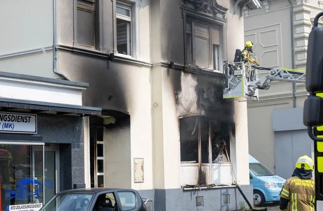 Gebäudebrand in Menden: Pizzeria nach Großbrand schwer beschädigt