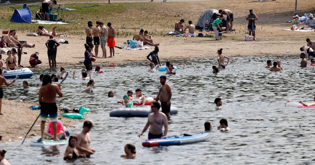 Gefahr unter der Oberfläche: Warum ein Messer im Eichenauer See zur Warnung wird