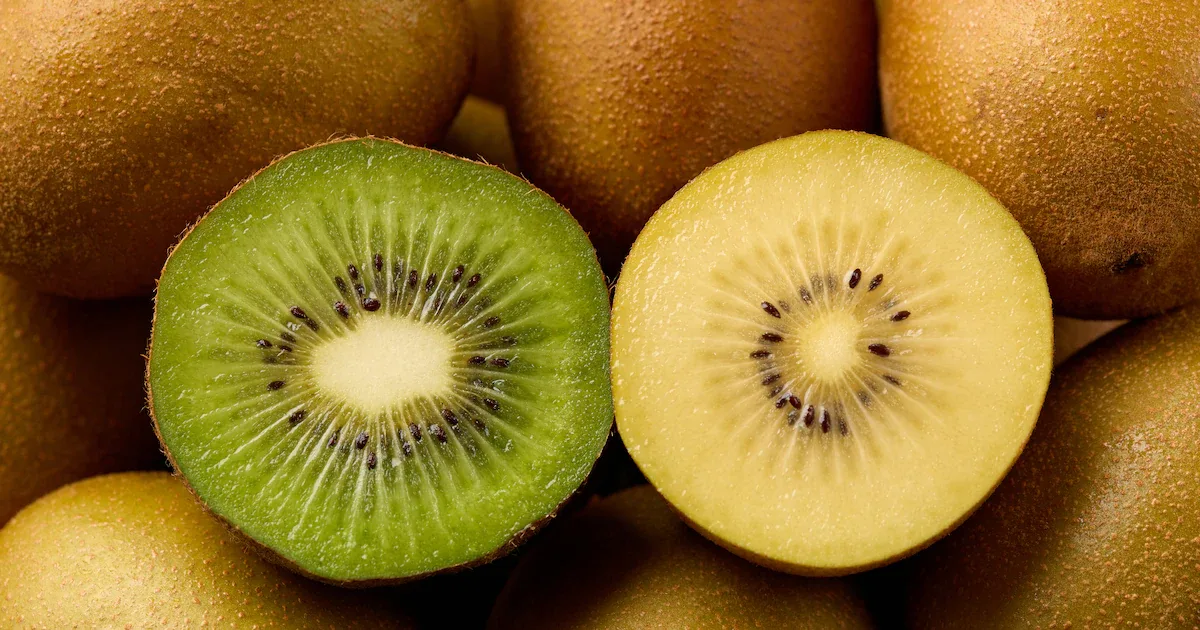 Goldene vs. grüne Kiwi: Lohnt sich der Aufpreis wirklich?