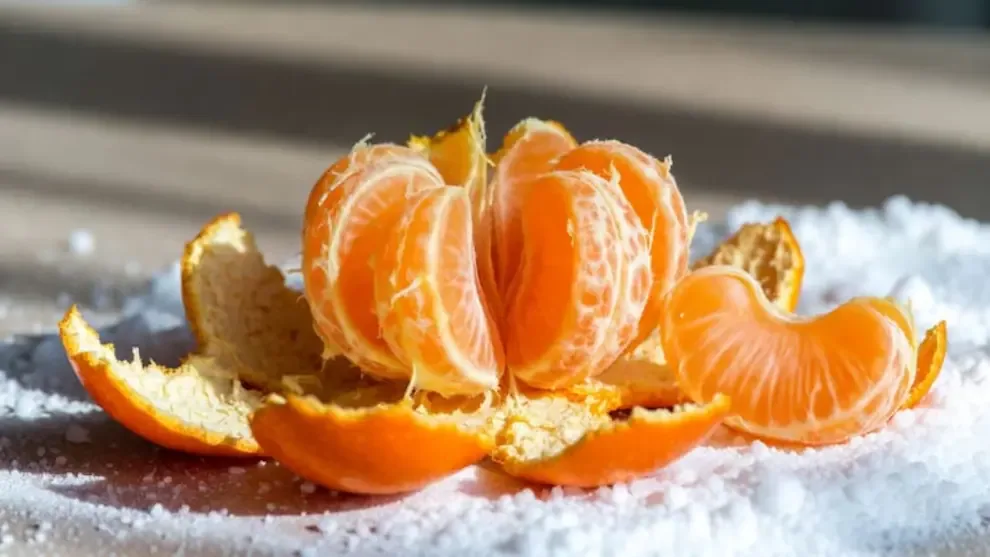 Hervir cáscara de mandarina y clavo de olor: por qué lo recomiendan y para qué sirve