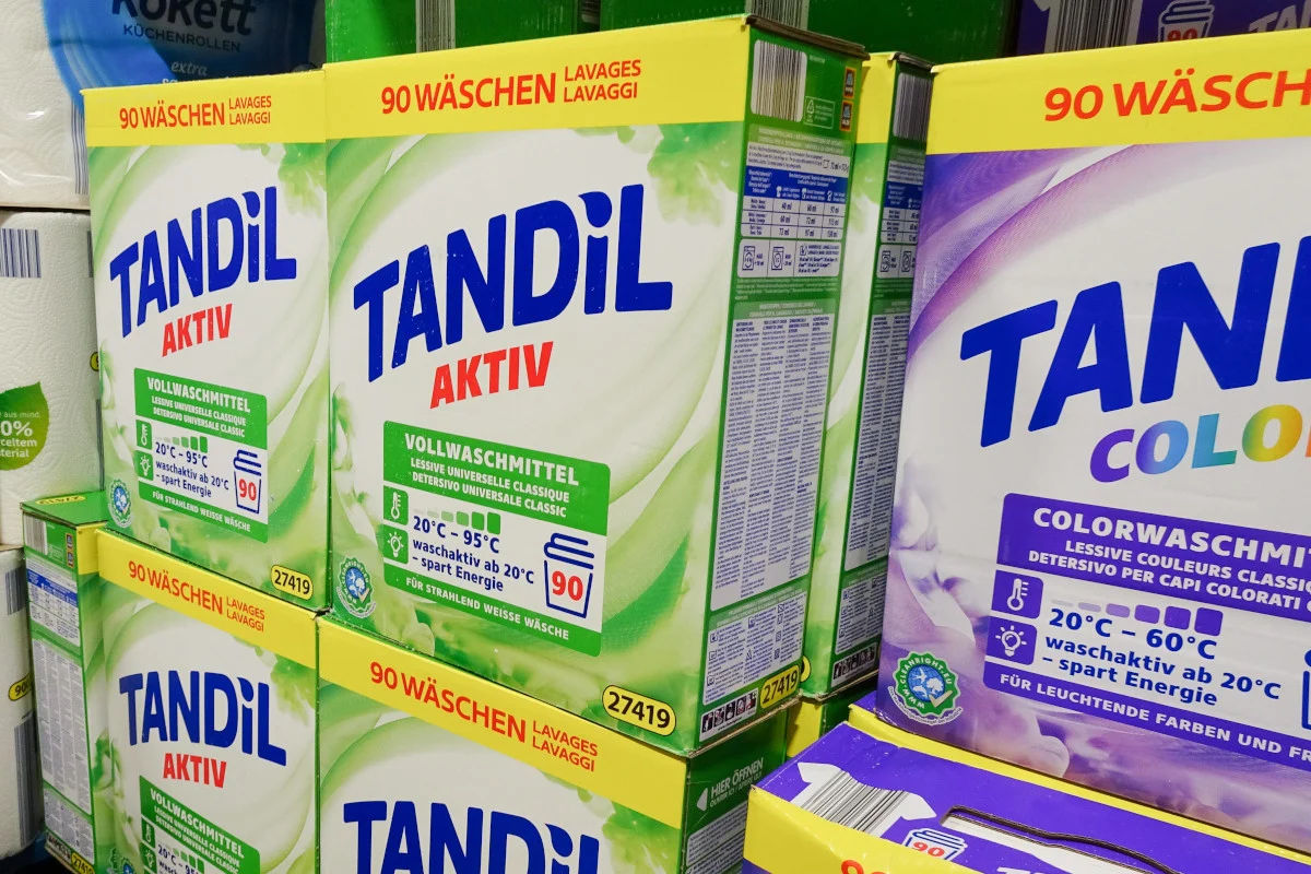 Hinter Aldi-Waschmittel: Diese Markenriesen stecken wirklich hinter Tandil