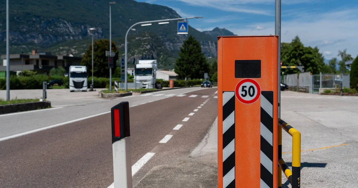 Italien plant kilometergenaue Bußgelder: 10 Euro pro km/h und Fahrverbot ab 21 km/h zu viel