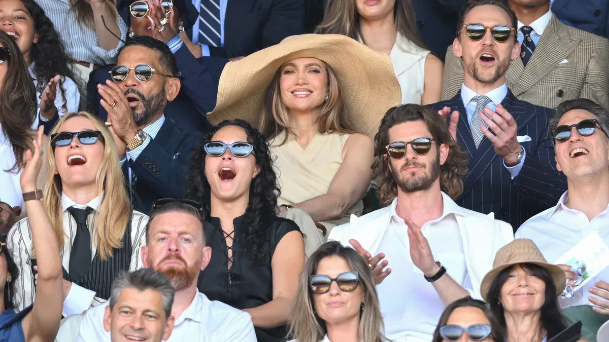 Jennifer Lopez: Mit diesem Look stiehlt sie allen die Show in Wimbledon