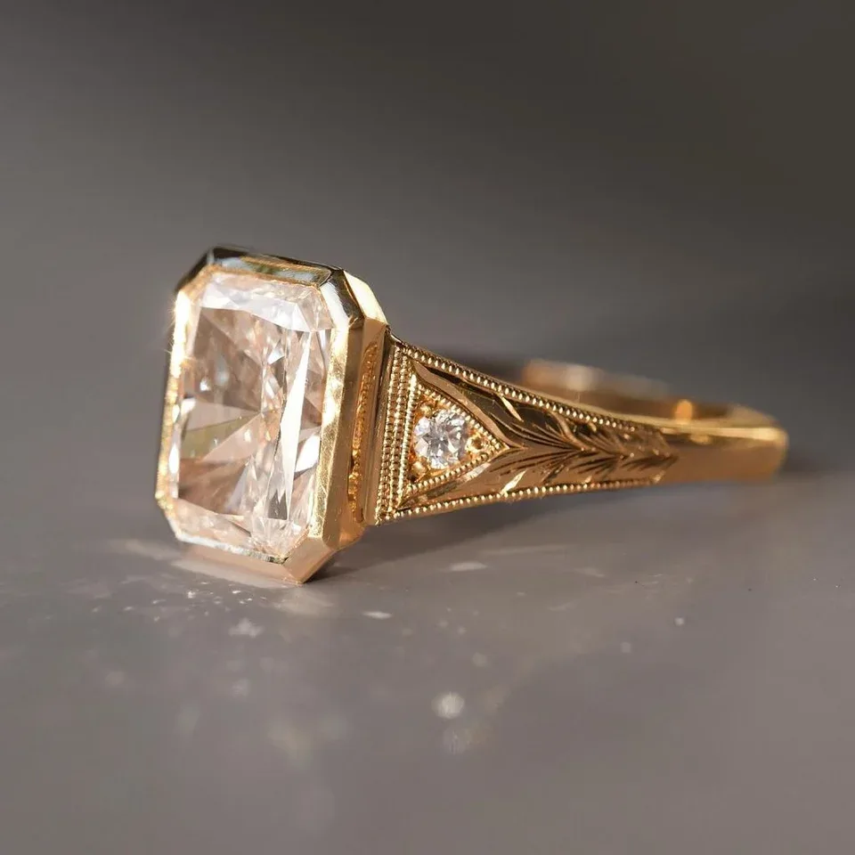 Kindred Lubeck, las encargadas de hacer el anillo de compromiso de Taylor Swift proponen una variedad de anillos con este tipo de diamantes.