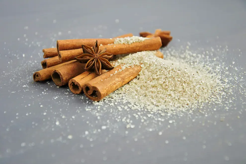 Mezclar café con canela permite perfumar los hogares de forma natural.