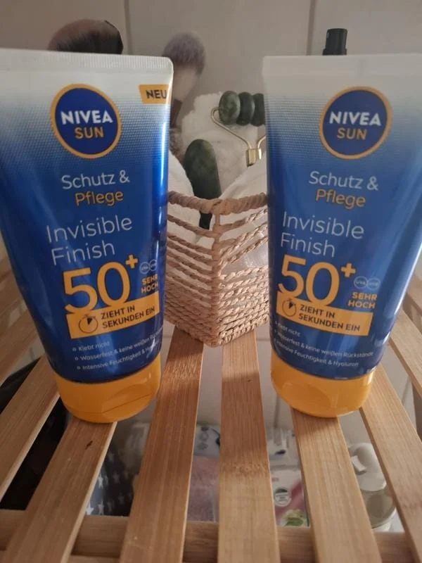 Nivea Sun Schutz & Pflege Invisible Finish LSF 50+