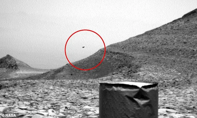 Rätselhafte Objekte auf dem Mars: Neue NASA-Aufnahmen befeuern Alien-Spekulationen