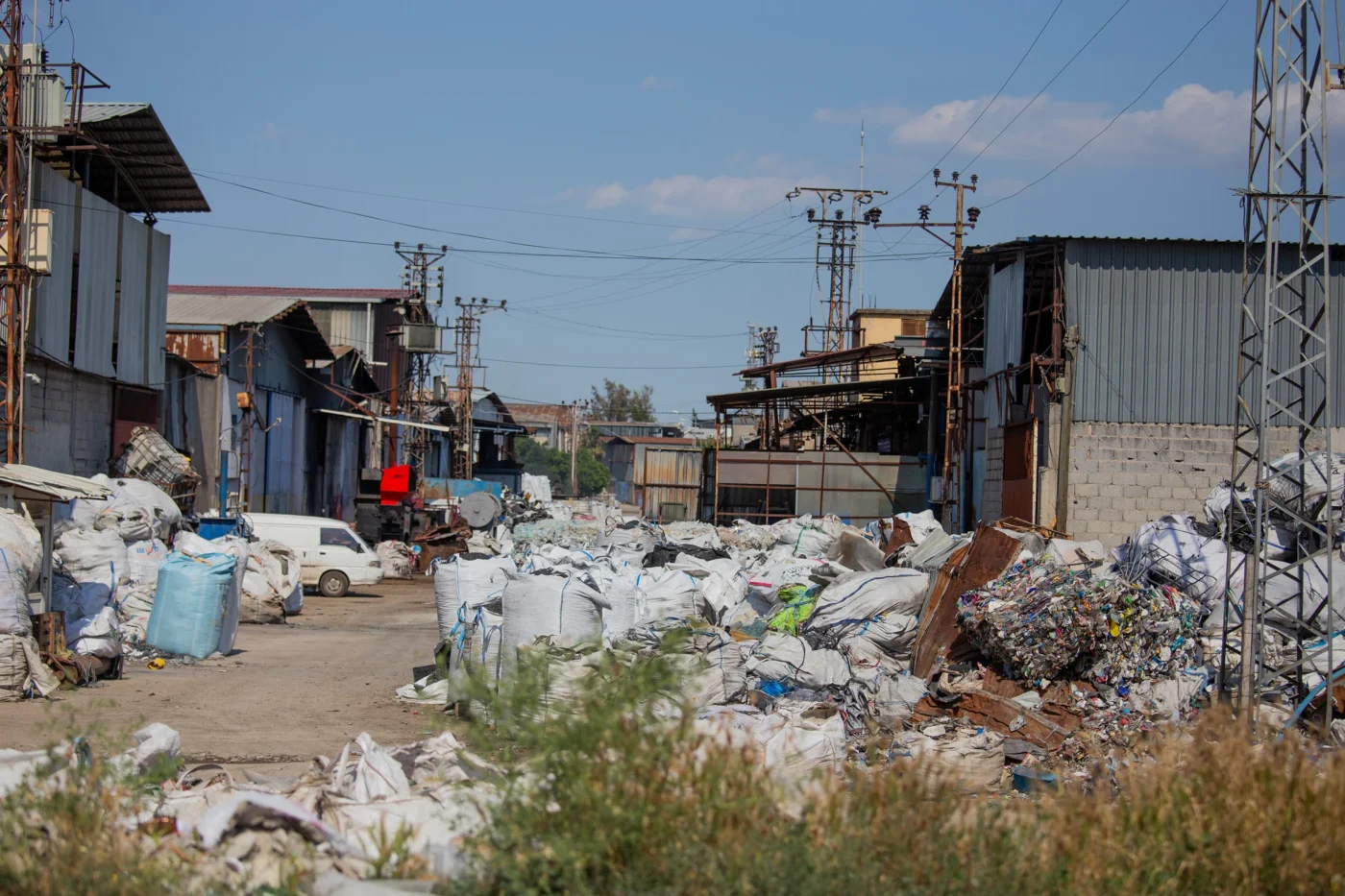 Recyclinganlage in Adana: Mit dem Müll jetzt schon überfordert
