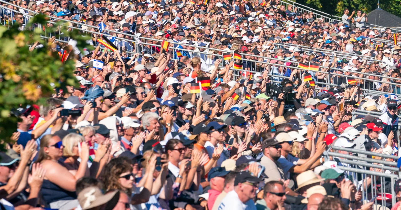 Sassnitz 2025: Volle Tribünen, prächtige Laune