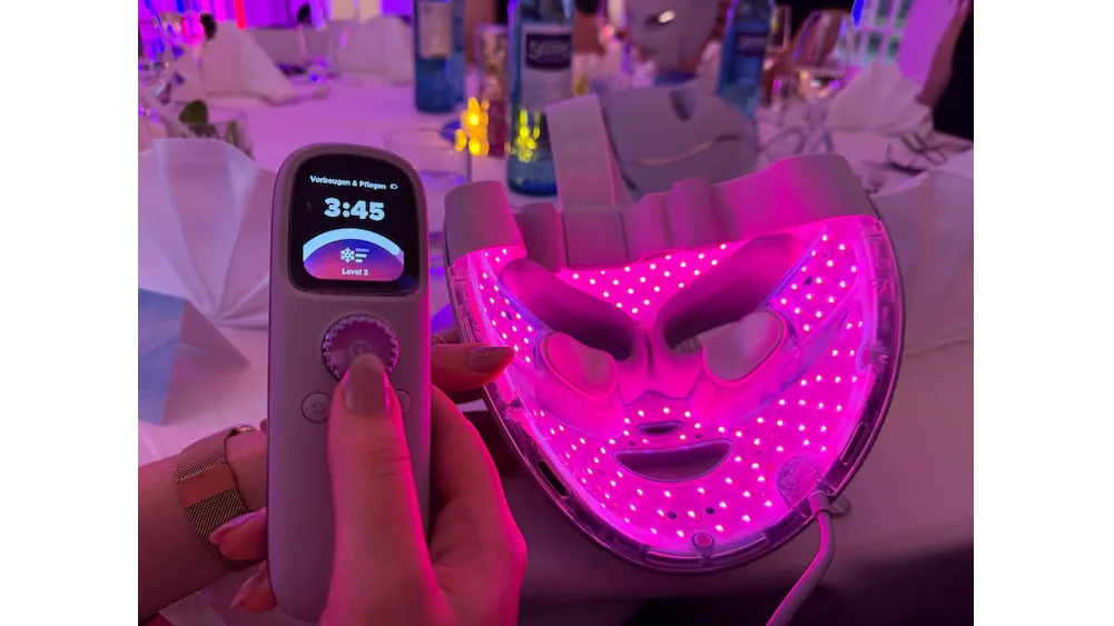 Shark FW312EUPL CryoGlow LED-Maske + Kühlung der Augenpartie Lila - Bild 5