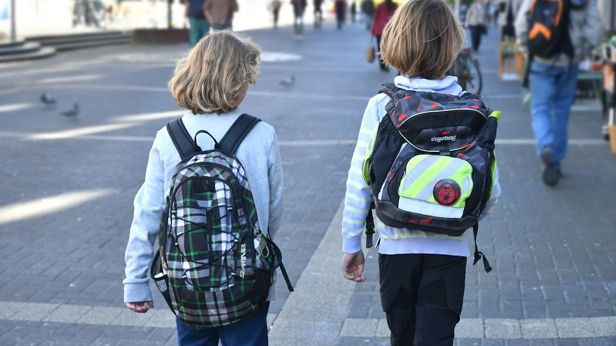 Sicherer Schulweg: So schützen Sie Ihr Kind im Straßenverkehr