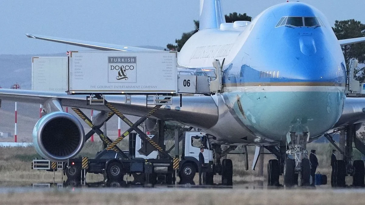 Verschwörung im Visier: Donald Trumps abenteuerliche Flucht vor iranischen Attentatsplänen