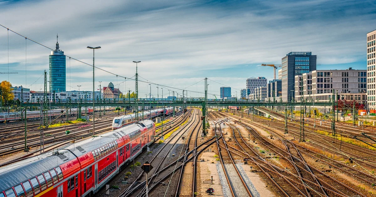 Warum Tausende Reisende dem ÖBB-Railjet beim Anfahren zuhören