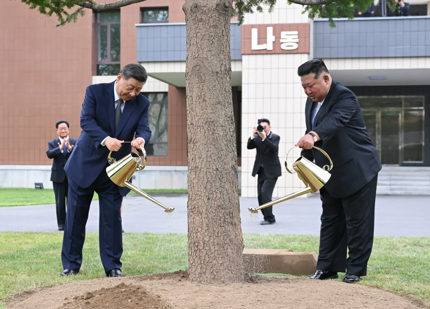 Xi Jinping und Kim Jong Un