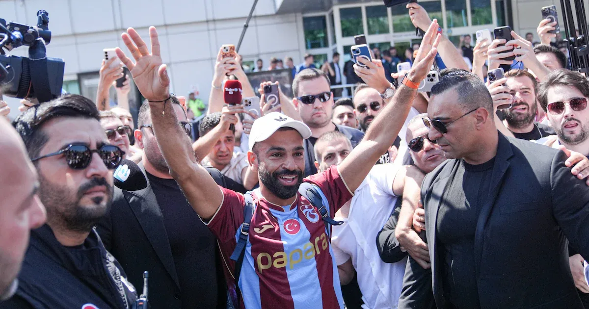 1,3 Milliarden Euro Schulden: Warum die Türkei trotzdem Weltstars wie Salah und Sané holt