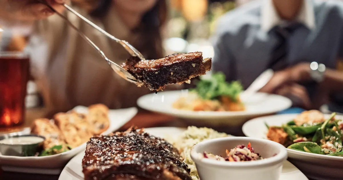 3,30 Euro pro Scheibe Fleisch: All-you-can-eat-Restaurant führt Strafgebühr für Reste ein