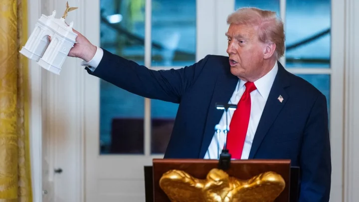 76 Meter hoch: Trump startet Bau von gigantischem Triumphbogen in Washington ohne finale Genehmigung