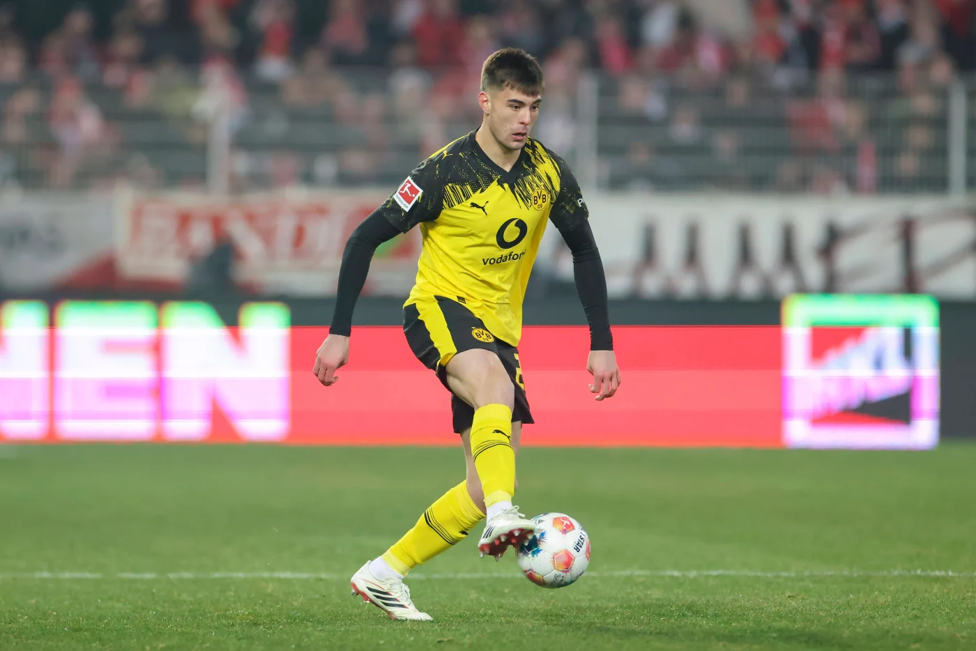 Aaren Anselmino BVB Borussia Dortmund
