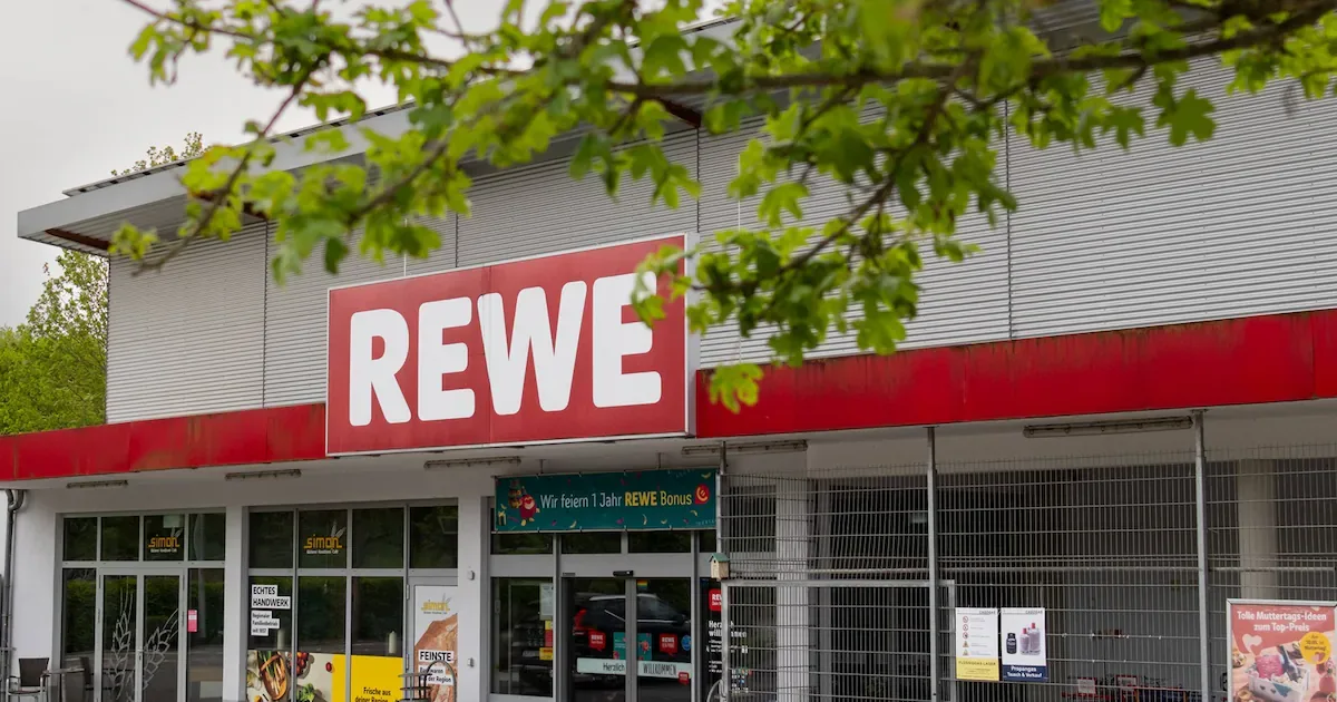 Ab 0,85 Euro: Rewe startet neue Protein-Eigenmarke PWR mit 8 Produkten