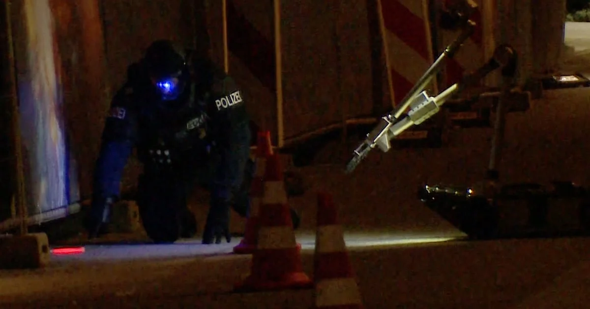 Brandsätze in München: Roboter entschärft Sprengsatz – 2 Festnahmen