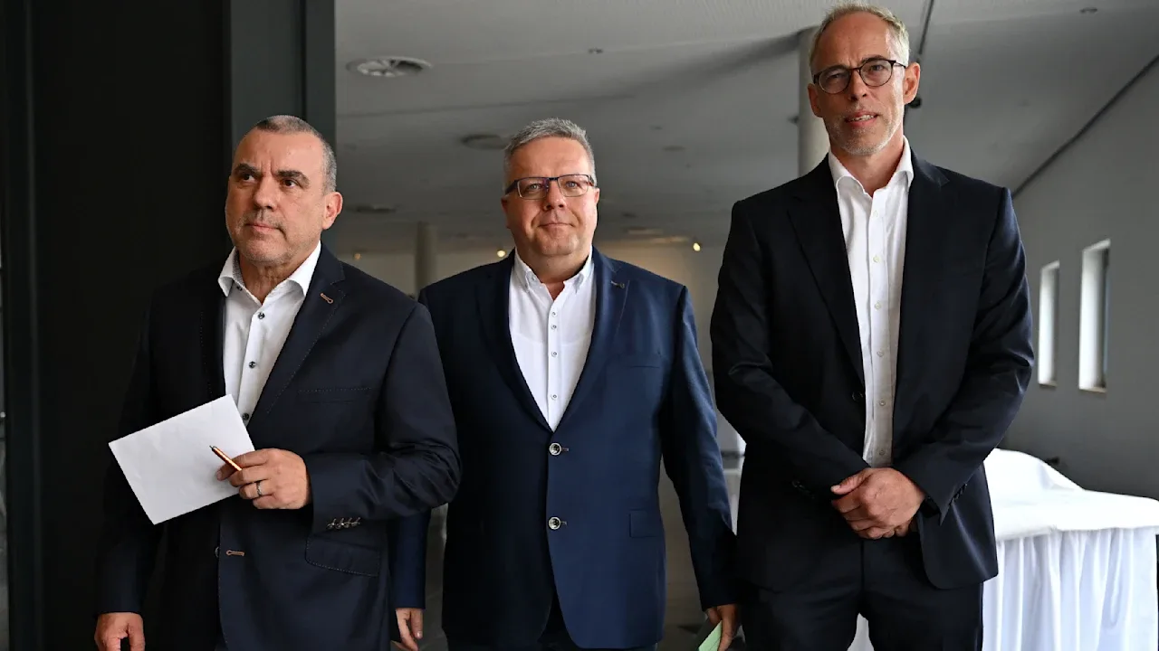 BSW in Thüringen bricht ein: 3 Abgeordnete treten aus und Fraktion schrumpft auf 12 Sitze