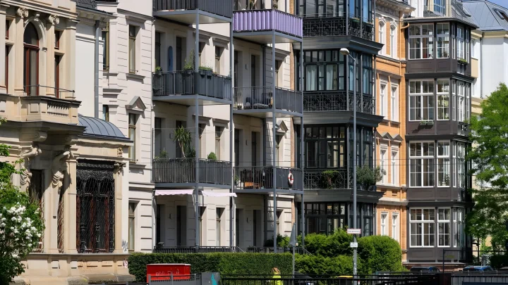68,3 Millionen Buchungen: EU will Kommunen Handhabe gegen Airbnb und Booking geben
