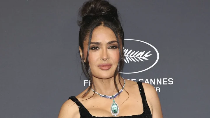 Salma Hayek: Dauerhafter Umzug nach Paris mit 60 Jahren