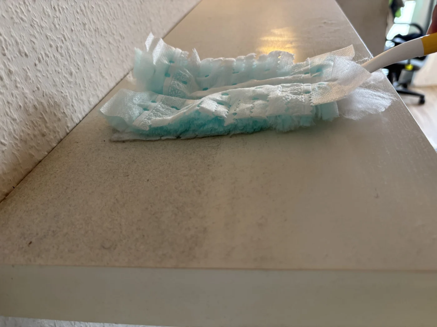 Der Swiffer zeigt im Test klare Kante.