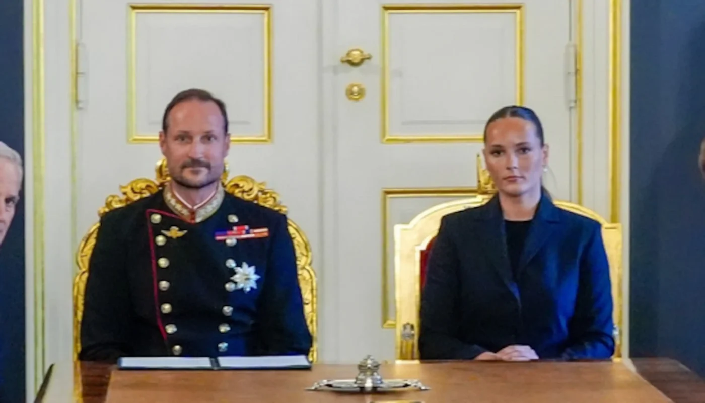 Für König Haakon VIII. und Kronprinzessin Ingrid Alexandra stehen auch am Samstag wichtige Termine auf dem Programm.