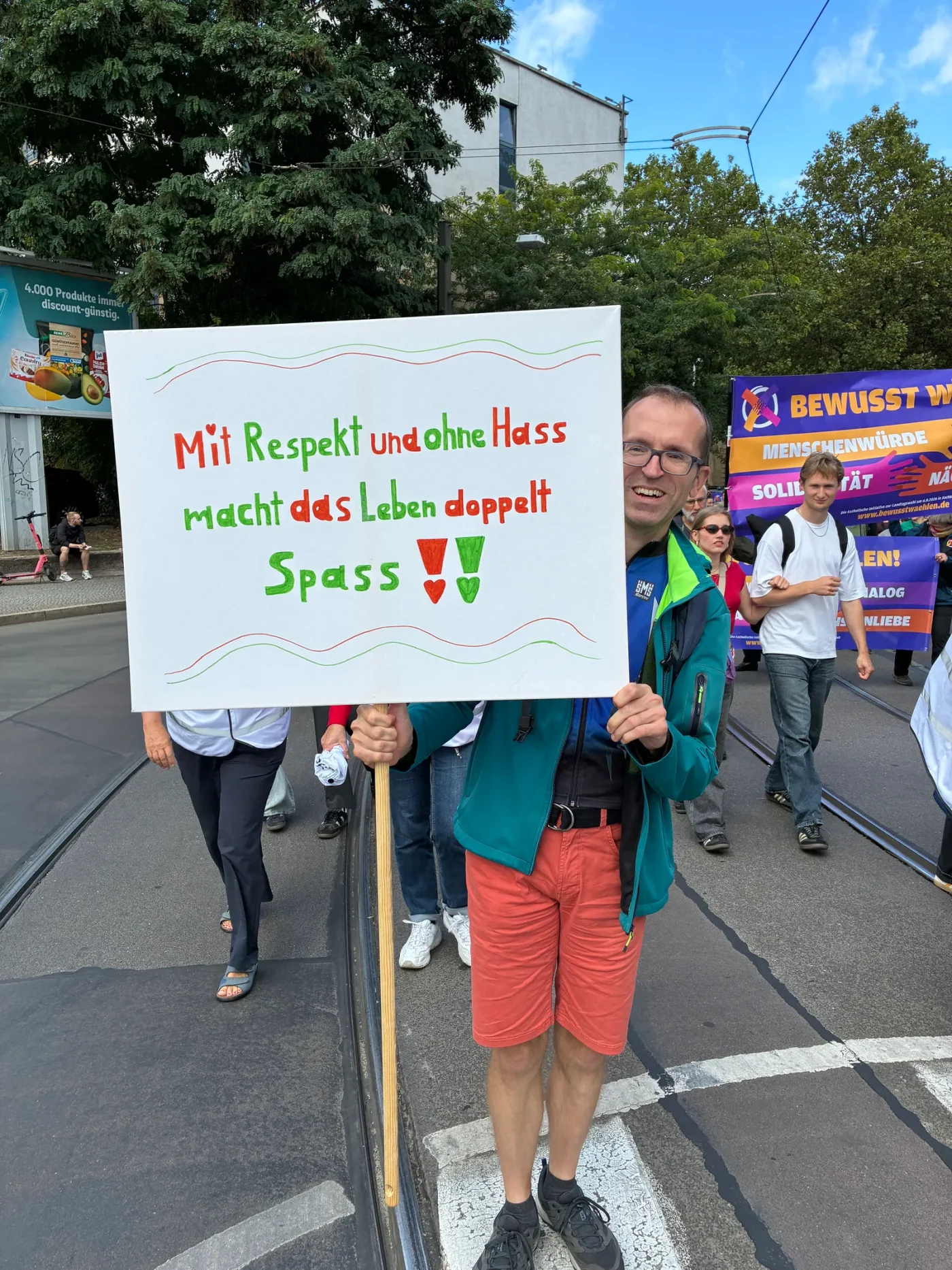 Marcus aus Magdeburg: »Ich habe keine Angst vor morgen. Eher Sorge, weil egal, wie die Wahl ausgeht, wird das Ergebnis vermutlich erst mal Stillstand für Sachsen-Anhalt bedeuten. Und das ist schade.«