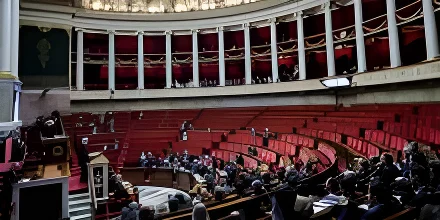 Parlement : pas de session extraordinaire prévue en septembre à cause des élections sénatoriales