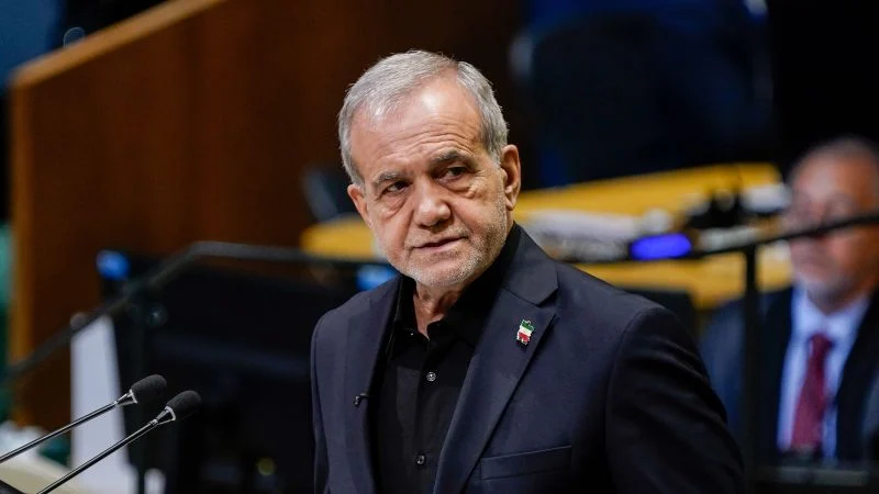 Pezeshkian in New York: Irans Präsident dementiert Attentatspläne und äußert sich zu Khameneis Zustand