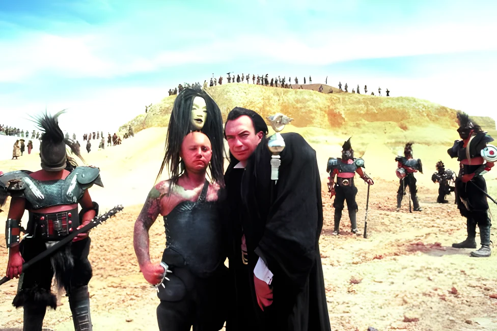 Schauspieler Anderson (vorne links) in »Mad Max 3«