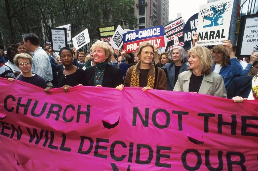 Steinem with other women