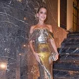 Sylvie Meis besucht die "Playmate des Jahres 2026“-Preisverleihung im Casino Baden-Baden und wird dabei zum absoluten Hingucker des Abends. In einem silbernen Paillettenkleid posiert sie gekonnt für die Fotograf:innen und zieht alle Blicke auf sich. Auch ihre Fans zeigen sich begeistert von dem glamourösen Look. Unter ihrem Instagram-Post häufen sich Kommentare wie: "Wunderschönes Outfit“ oder "Wow, sie sieht hammer aus!“