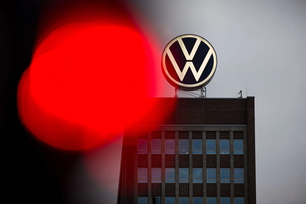 VW plant Abbau von 50.000 Stellen: Experte warnt vor Qualitätsverlust bei Bewerbern
