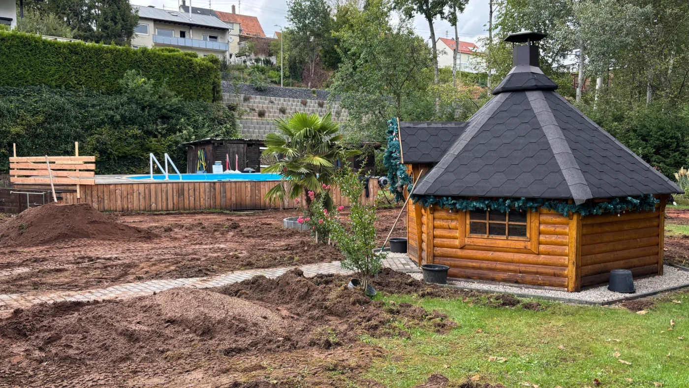 Wildsschweine in Leimen haben einen Garten zerstört.
