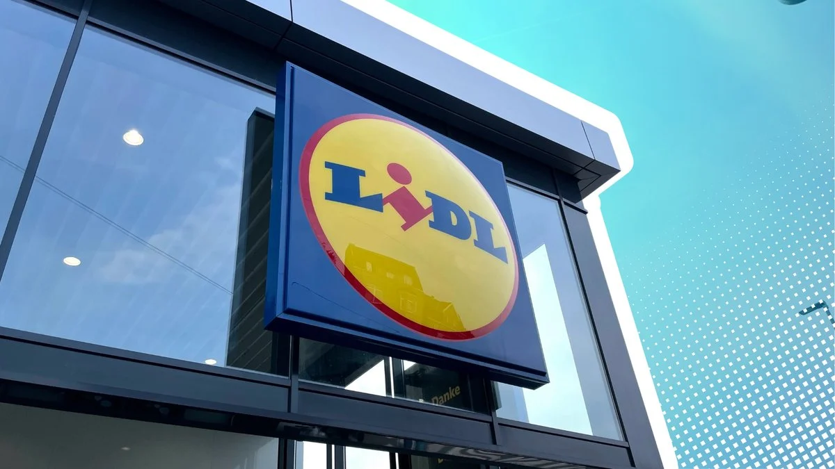 Lidl senkt Preis für Livarno-LED-Lichtervorhang auf unter 8 Euro