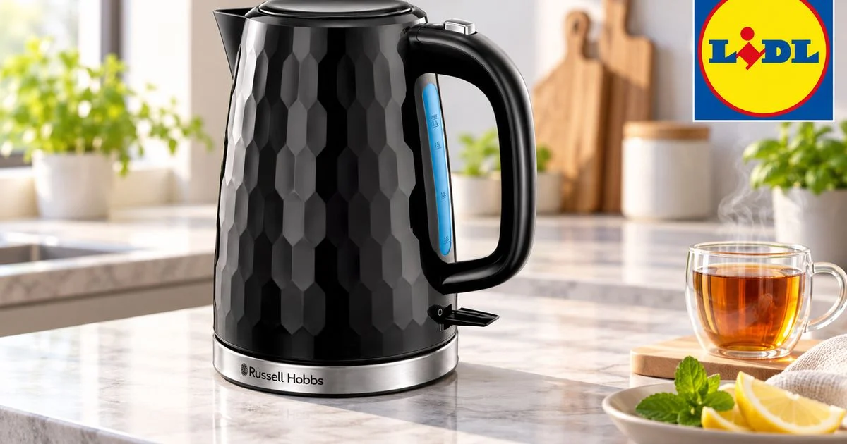 Wasserkocher kocht Tasse in 55 Sekunden: Russell Hobbs bei Lidl für 26,99 Euro